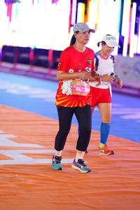 BIB: 84230
                            <button type="button" onclick="openModal(22942786)" class="btn btn-primary btn-sm float-right btn-popup" data-toggle="modal" data-target=".modal-high-quality">
                        <i class="fas fa-shopping-cart"></i> Add to Cart
                    </button>
                                            <button type="button" onclick="isThisMe(22942786, true)" class="btn btn-success btn-sm float-right btn-popup btn-isme hidden" data-toggle="tooltip" data-placement="bottom" title="นี่คือรูปของคุณใช่ไหม คลิกที่นี่เพื่อเอาเข้าอัลบั้ม">
                        <i class="fas fa-plus"></i> Add to album
                    </button>
                    <button type="button" onclick="isThisMe(22942786, false)" class="btn btn-warning btn-sm float-right btn-popup btn-isnotme hidden">
                        <i class="fas fa-ban"></i> Remove from album
                    </button>